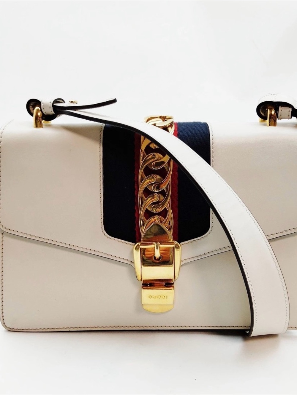 Authentic: Gucci Shoulder Bag Sherry Line White Leather